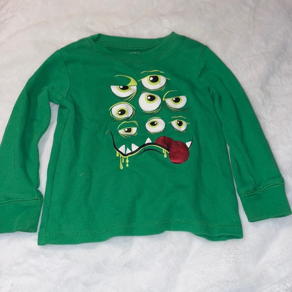 Wonder kid size 24 months, long sleeve, eyeball shirt, green